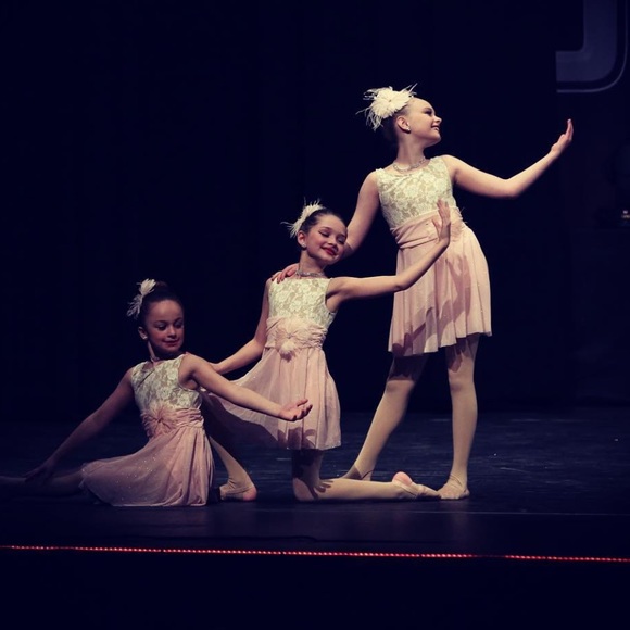 Weissman LC lyrical pink and cream dance costume - Picture 2 of 4